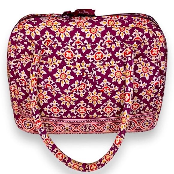 Beautiful NWOT Vera Bradley Medallion Bowler Purse Satchel Handbag  Retired - Picture 2 of 13